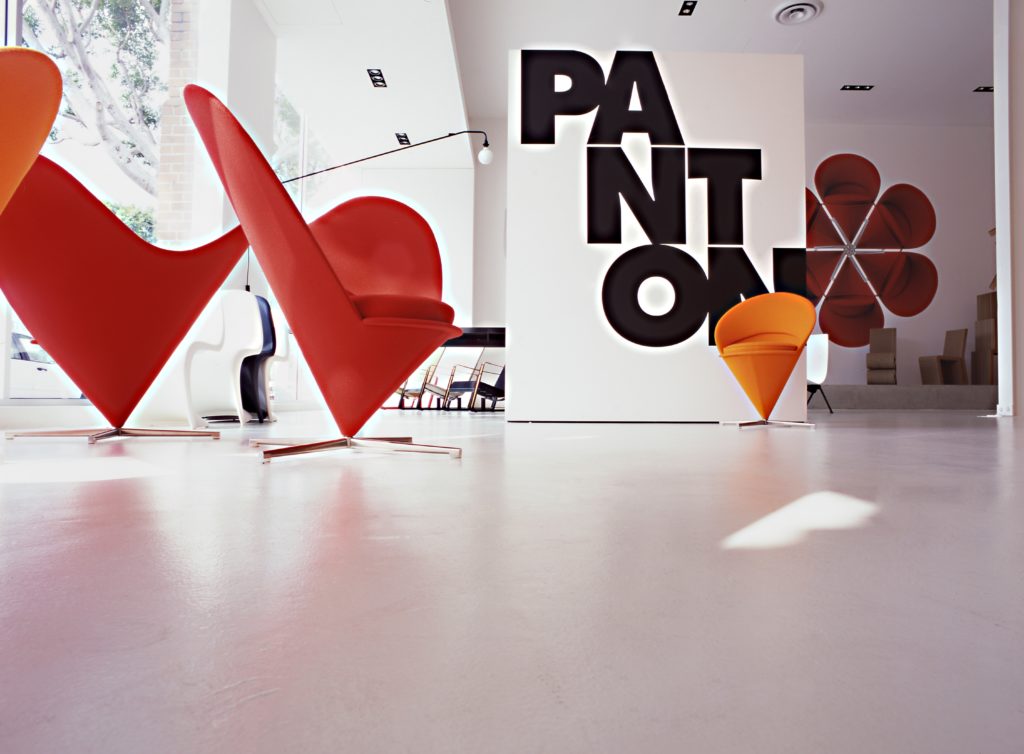 Vitra Retail — 2x4