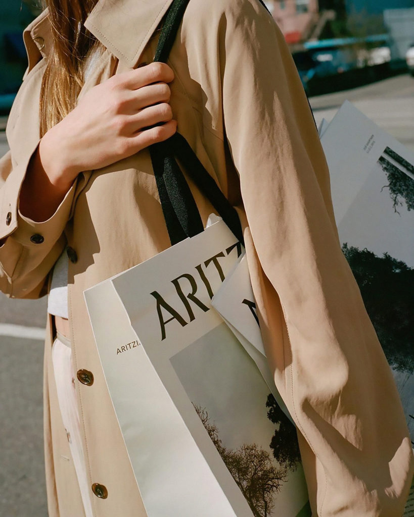 Aritzia — 2x4