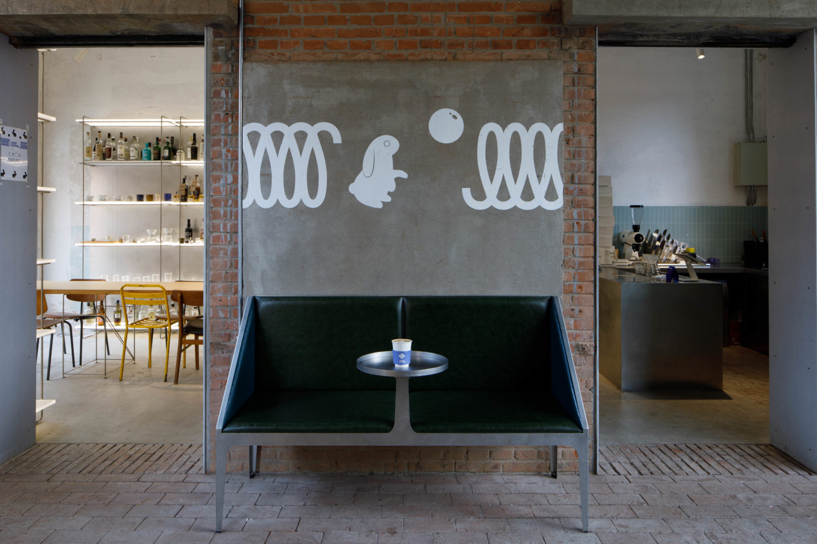 Loop Coffee — 2x4